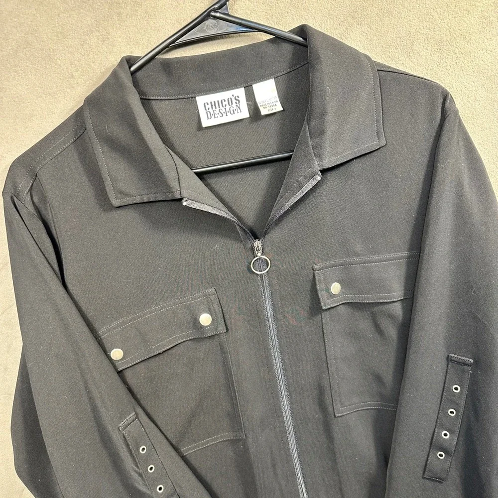 Chico's Design Utility Jacket Women Size 1 Black Zip Front‎ Grommet Excellent